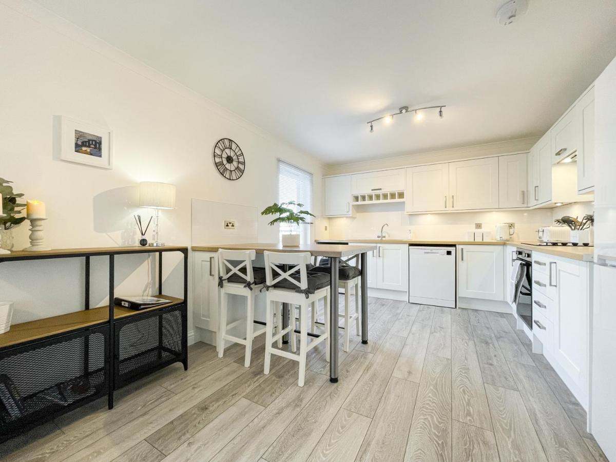 Pier View Apartment โอบาน ภายนอก รูปภาพ